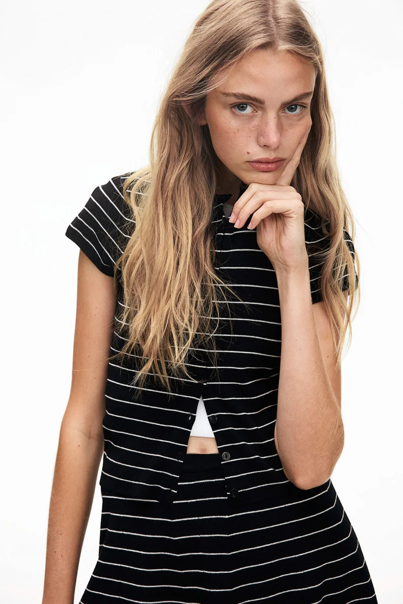 H&M Short-sleeved fine-knit cardigan