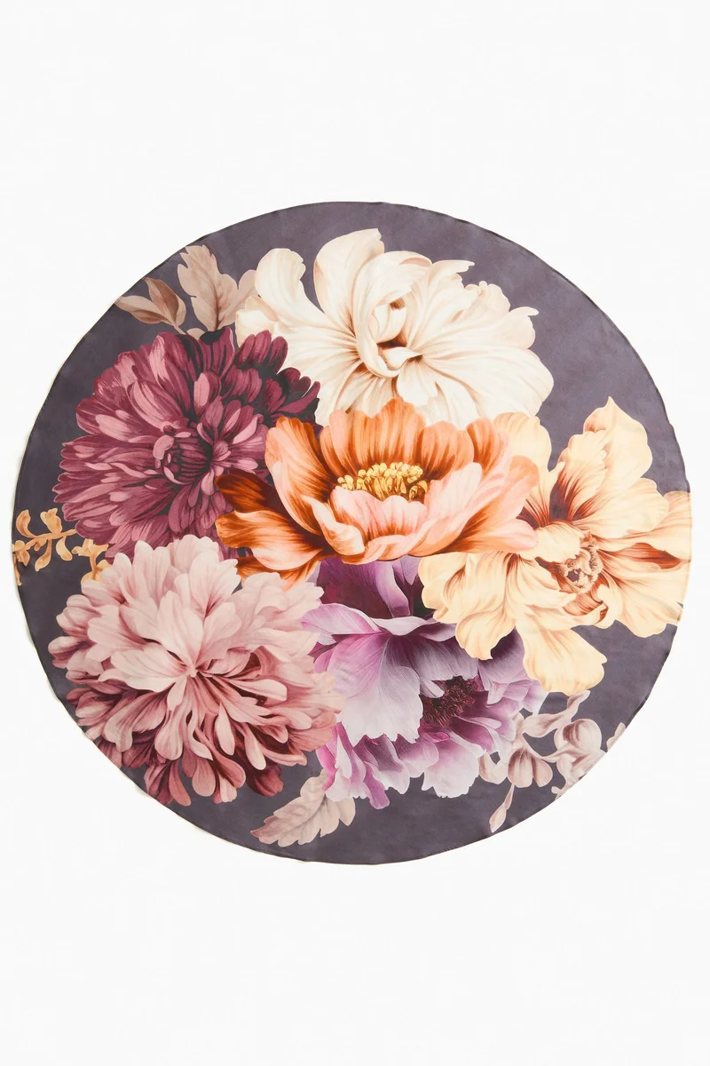 اتش اند ام مفرش طاولة دائري