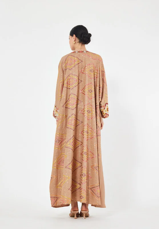 Thouq Round Teardrop Neckline Embroidered Jalabiya