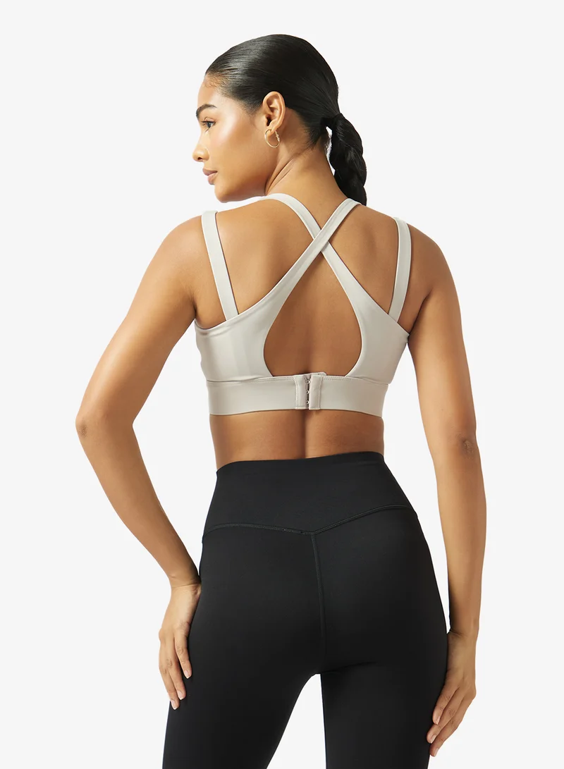 Frwd  Seamless High Support Sports Bra with Back Clasp for Women | Best Price UAE