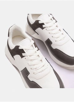 ZELDA Fashionable Low Top Sneaker  - Image 2