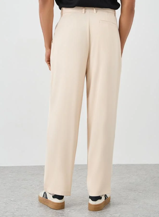 Styli Styli Men Oversized Pleat Detail Trousers