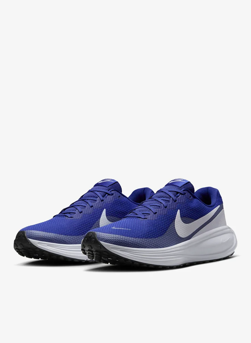 Nike Revolution 8