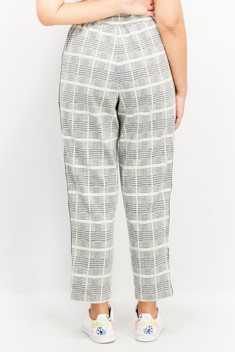 Ellesse Women Sportswear Fit Brand Logo Training Track Pants, Black - Image 3