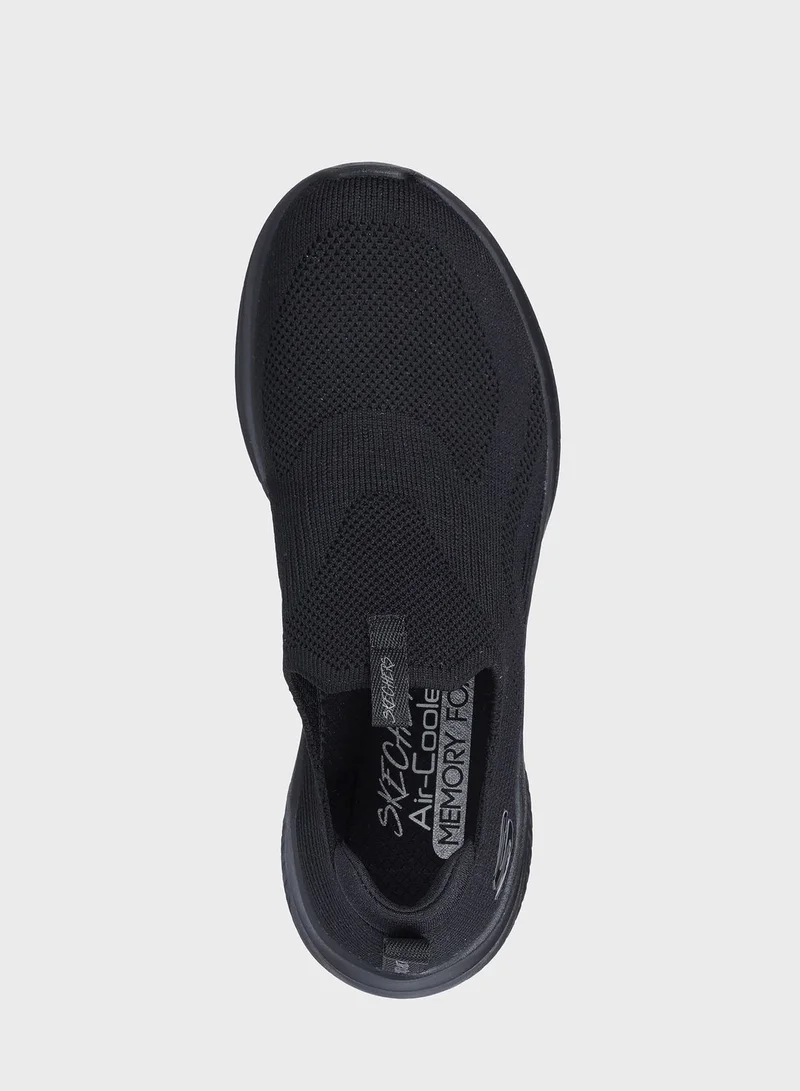 SKECHERS Ultra Flex 3.0