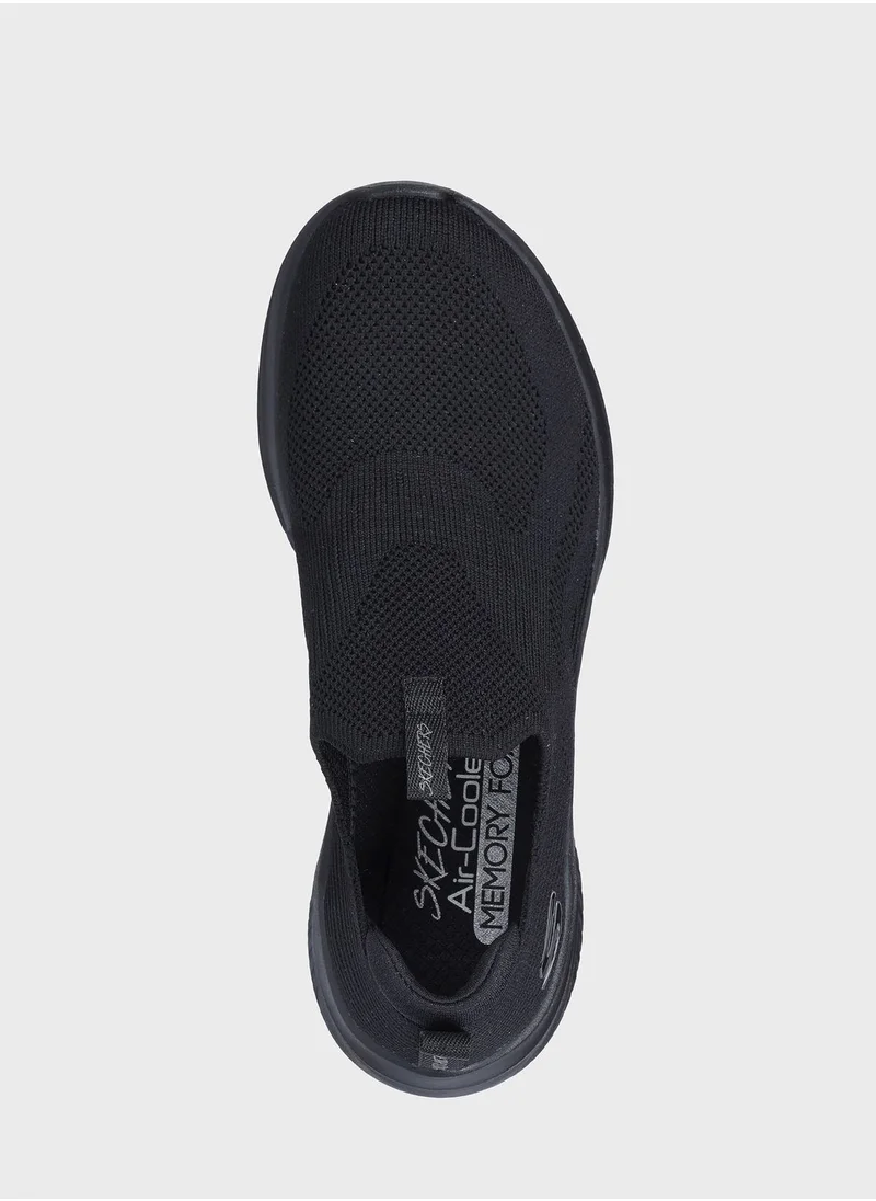 SKECHERS Ultra Flex 3.0