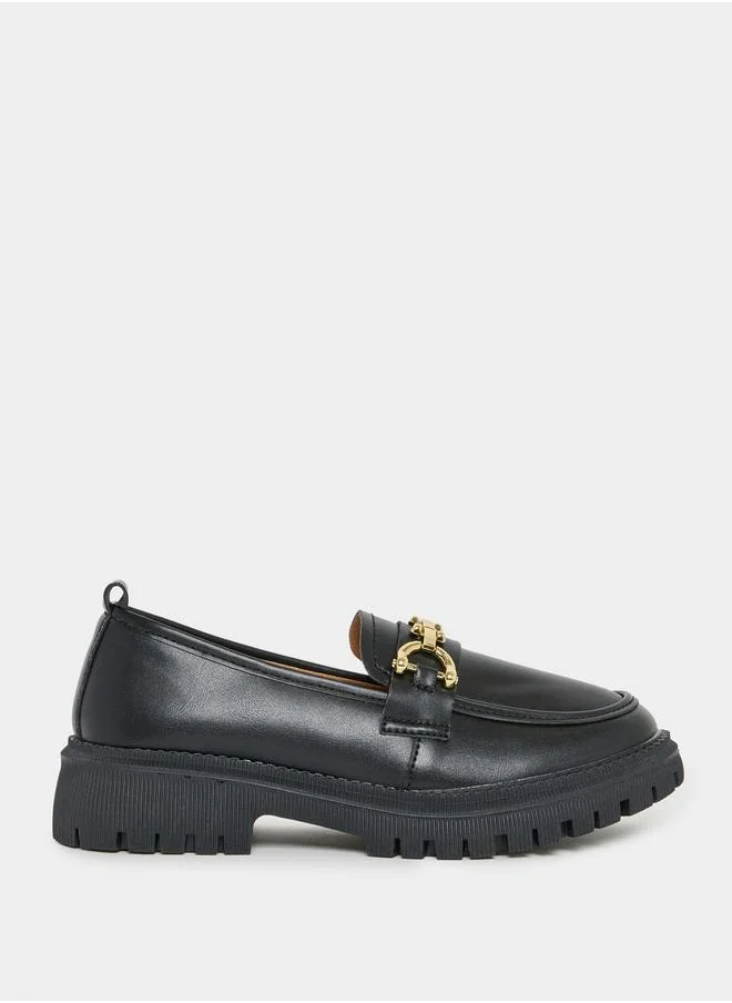 Styli Chain Detail Leather Look Loafers