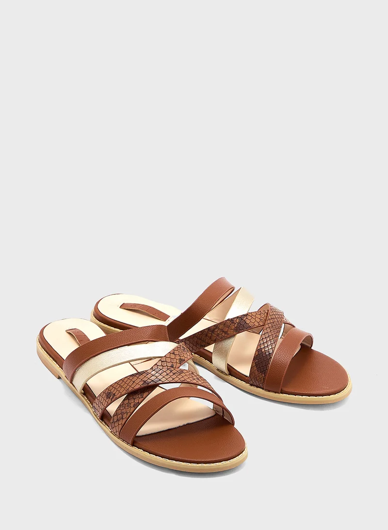 ايلا Shiloh Flat Sandal
