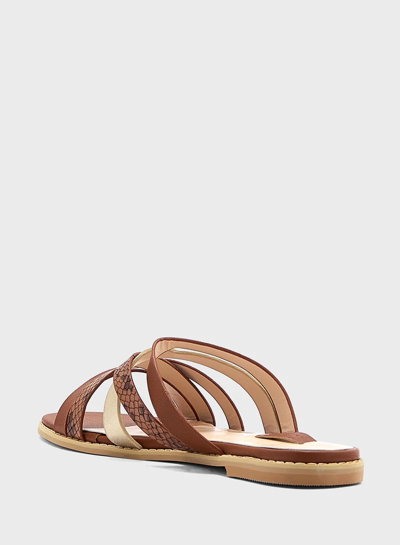 ايلا Shiloh Flat Sandal