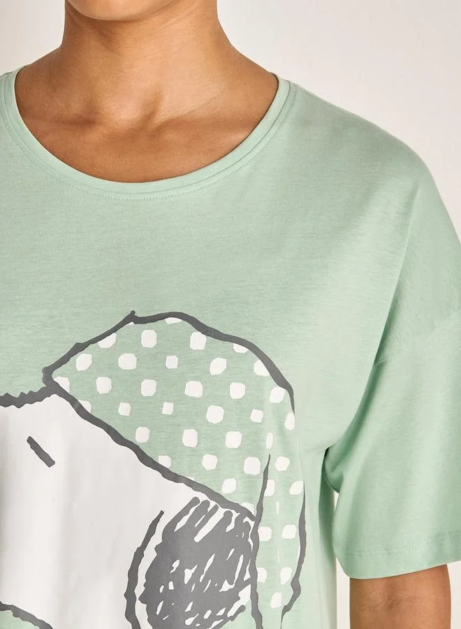 Splash FAV Snoopy Print Cotton Sleepshirt with Round Neck and Short Sleeves