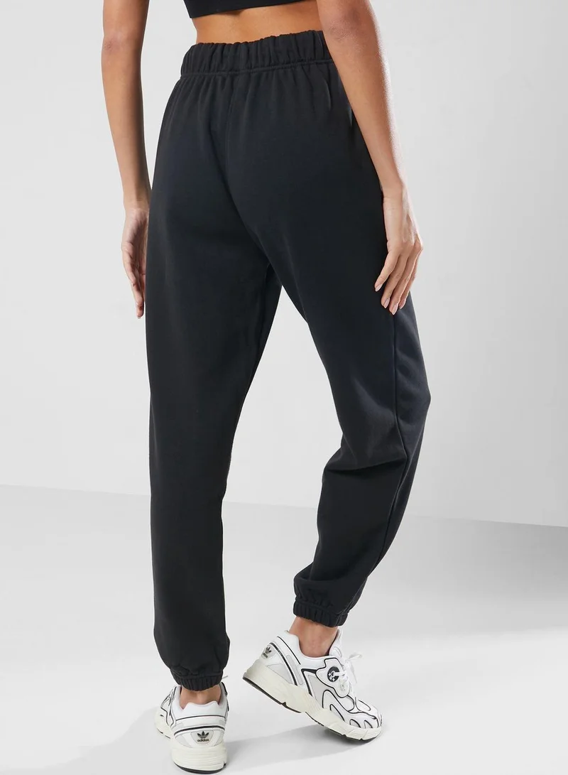 adidas بنطلون بلاينغ جوجرز أسود نسائي أصلي