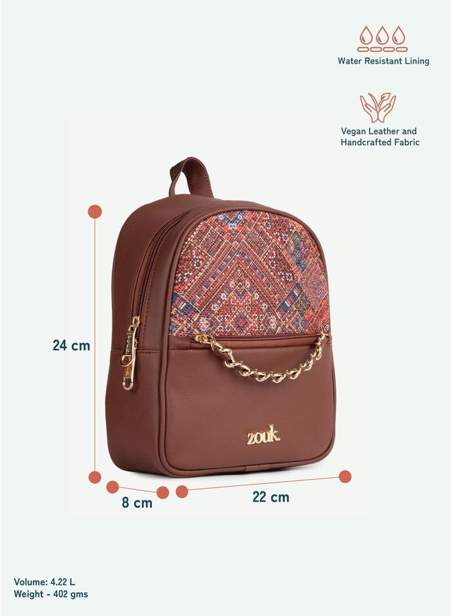 ZOUK حقيبة ظهر صغيرة من زوك مايرا | حقيبة ظهر أنيقة من الجلد النباتي للنساء ببطانة مقاومة للماء | حقيبة نهارية صغيرة مصنوعة يدويًا بسحاب ذهبي وأحزمة قابلة للتعديل | بهوج راباري - Image 5