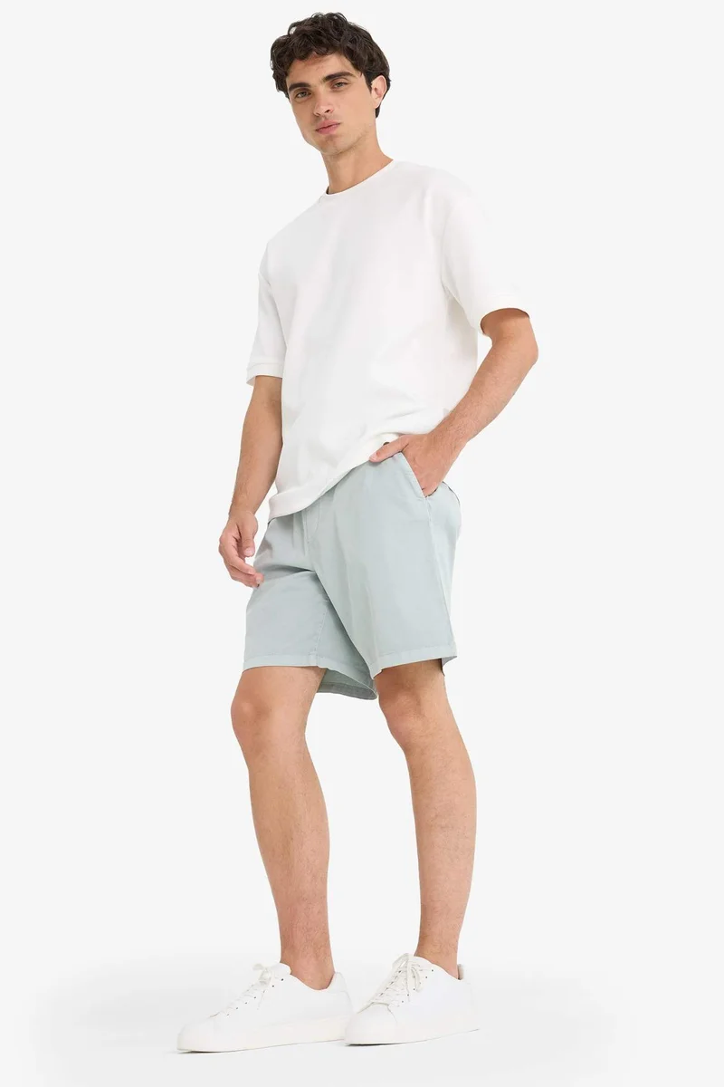 ديفاكتو Relax Fit Gabardine Bermuda Shorts
