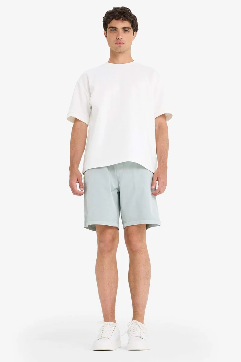 ديفاكتو Relax Fit Gabardine Bermuda Shorts