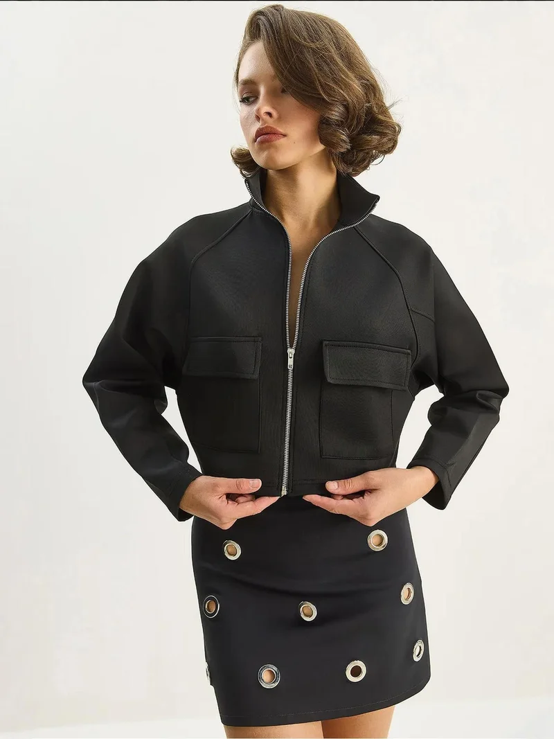 بيانكو لوتشي جاكيت قصير  بجيوب