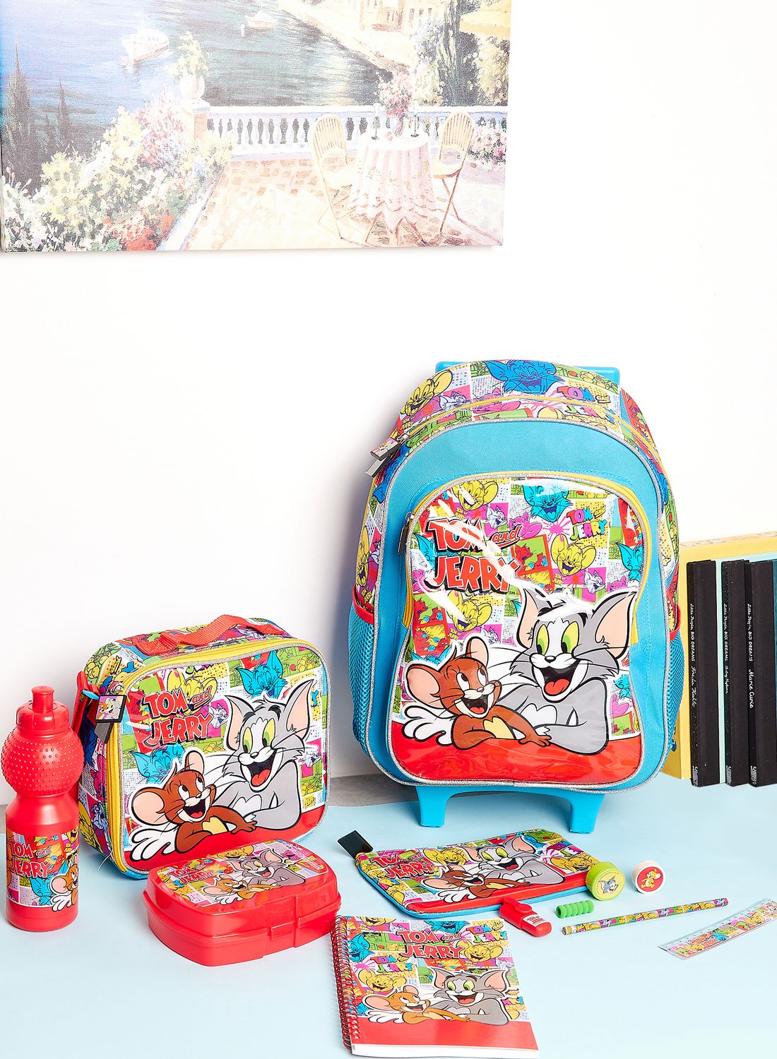 Tom & Jerry Triangle Bag (Jelly) : Amazon.com.au: Toys & Games