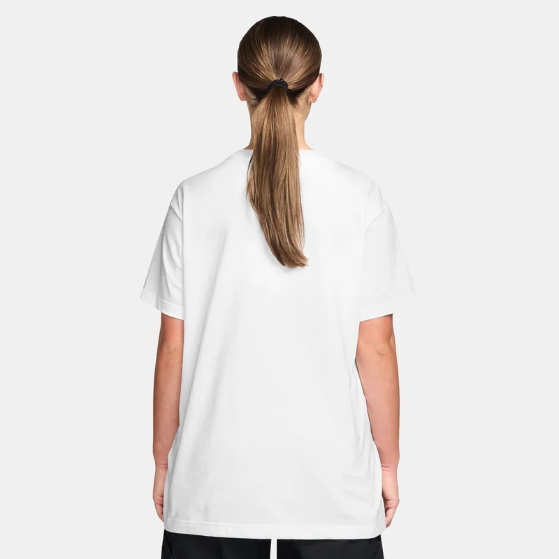 نايكي تيشيرت رياضي نسائي كلاسيكي