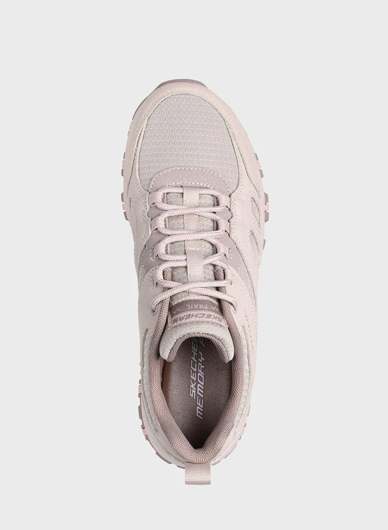 SKECHERS Hillcrest