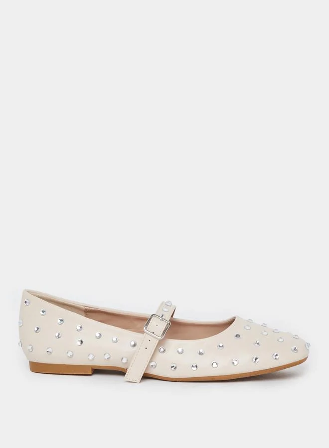Styli Styli Nude Embellished Buckle Ballerina Shoes