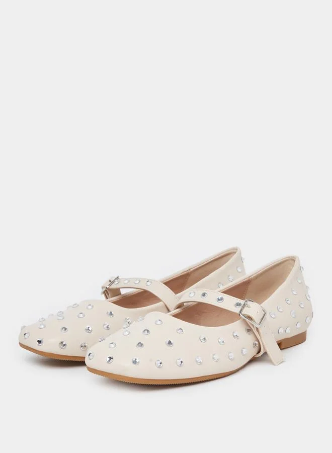 Styli Styli Nude Embellished Buckle Ballerina Shoes