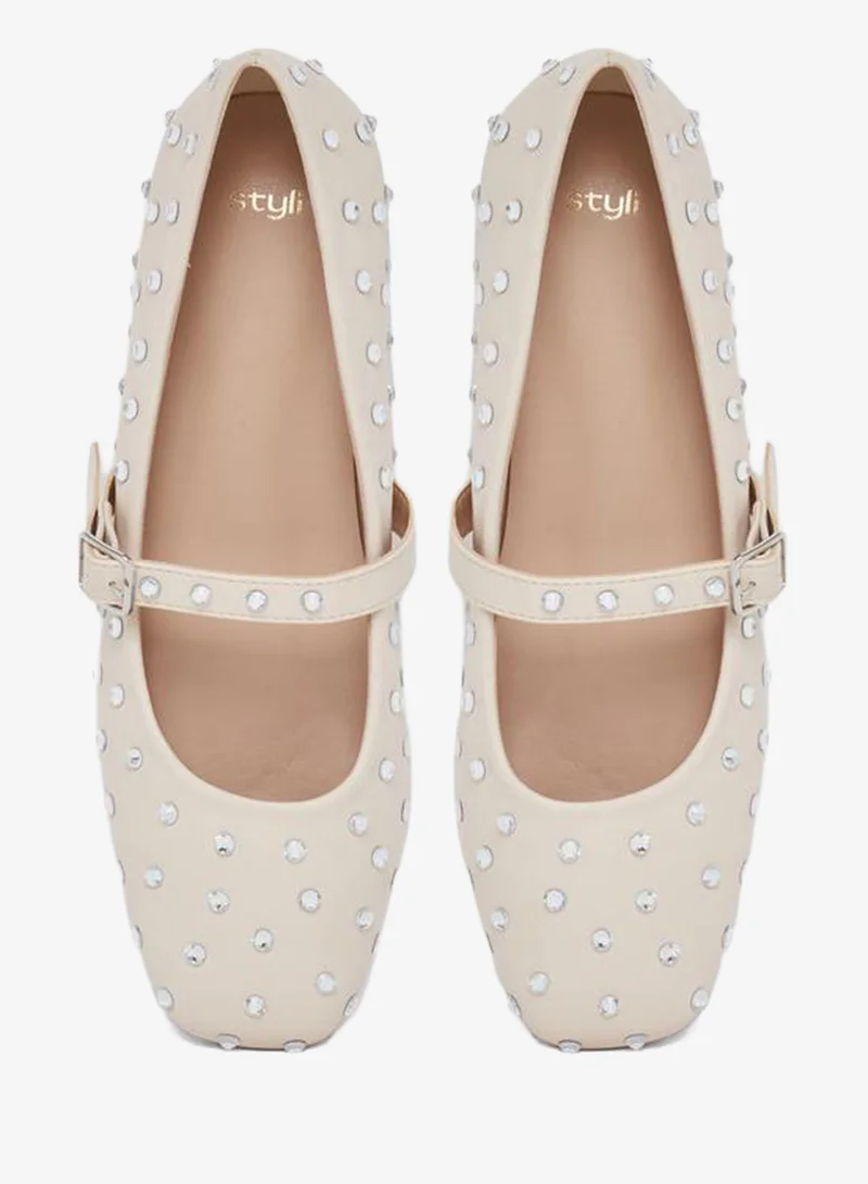 Styli  Styli Nude Embellished Buckle Ballerina Shoes for Women | Best Price UAE