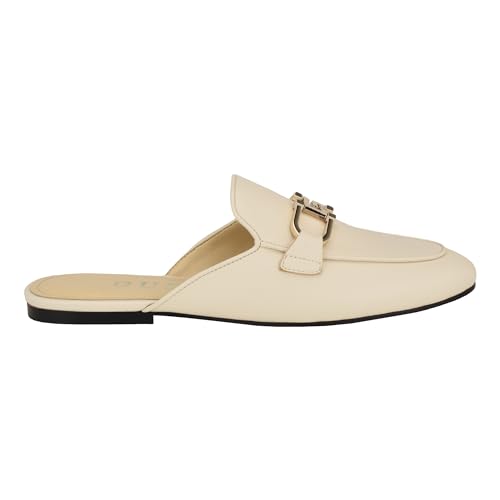 GUESS حذاء مولي BOMMIYA للنساء من GUESS، كريمي 150، 11 - Image 5