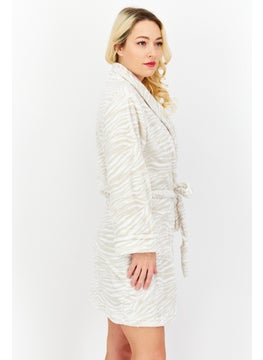 Isaac Mizrahi Women Belted Bath Robe, White Combo  - Image 4