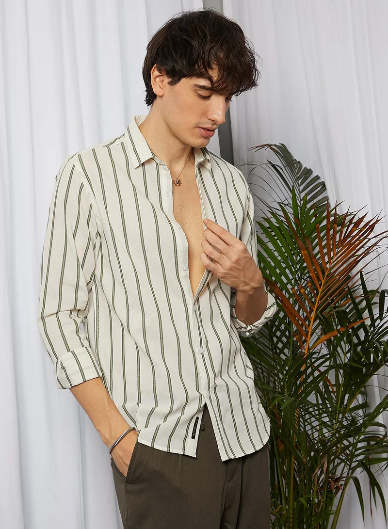 Campus Sutra Men's Saltbox Beige & Sage Green Lined Halo-Striped Shirt