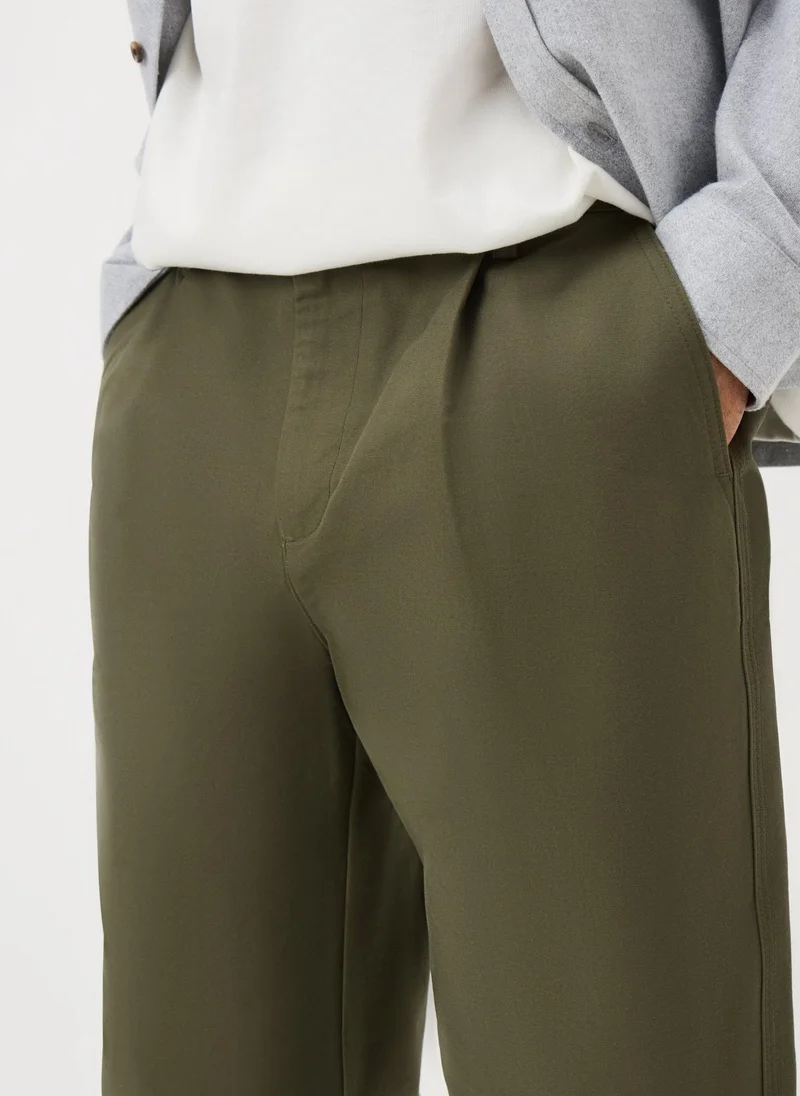 ماتلان Khaki Canvas Chinos