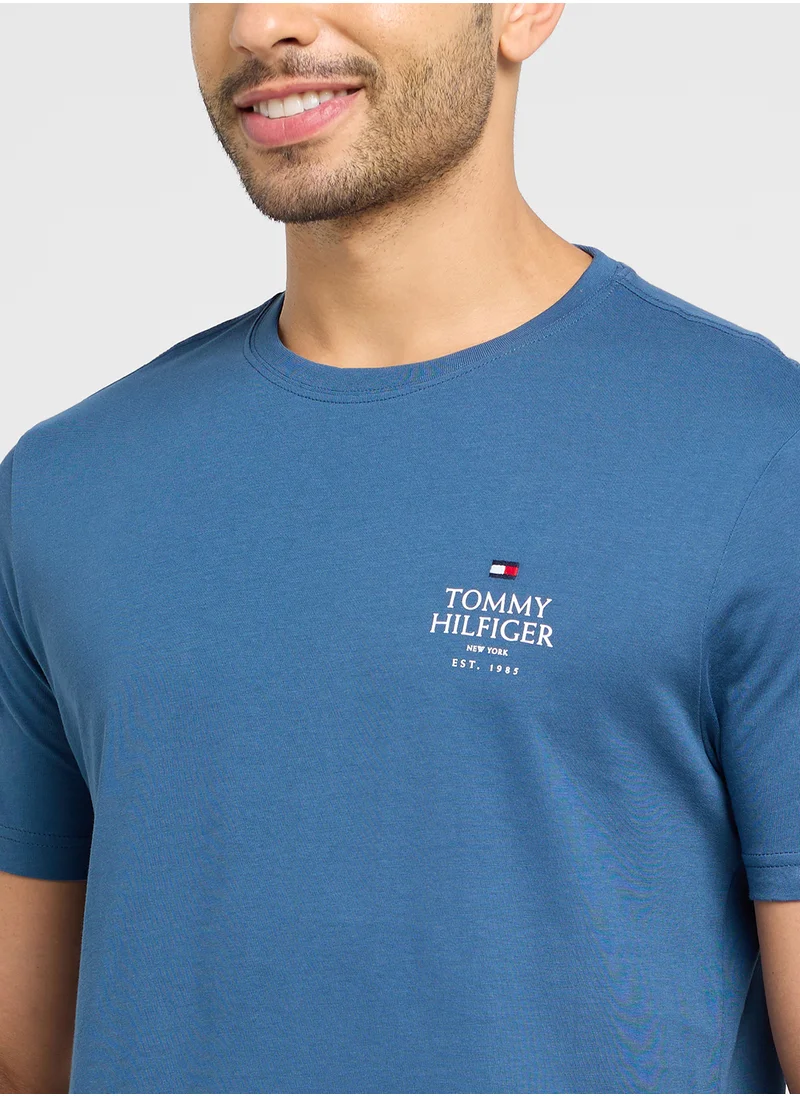 تومي هيلفيغر Logo Crew Neck T-Shirt