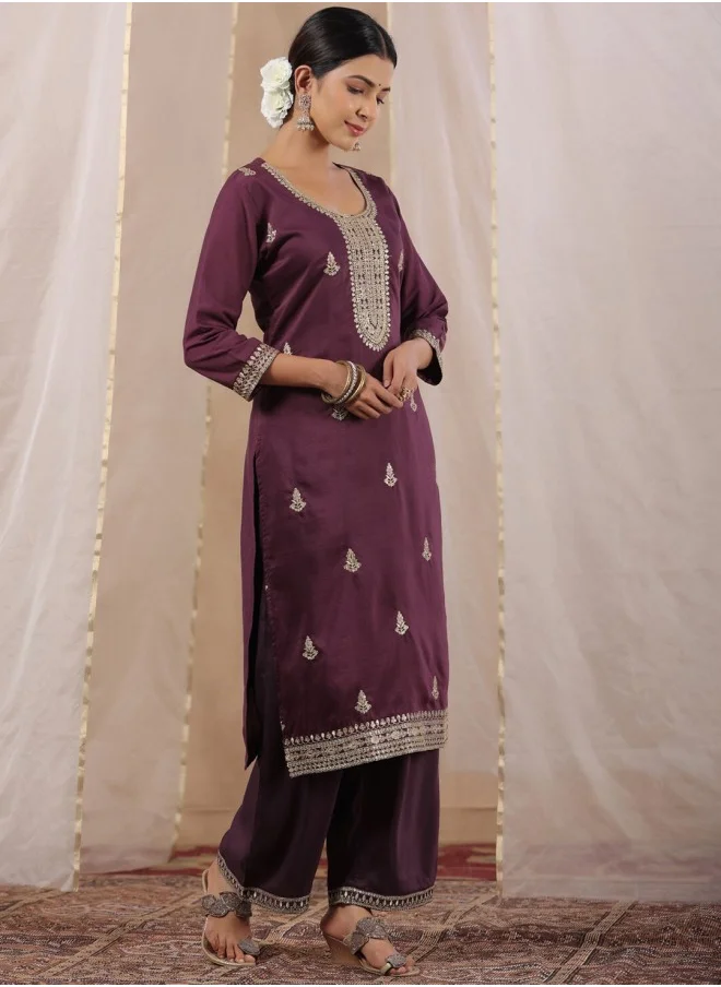 آي شين Aline Fit Self Design Pattern Round Neck Neck Three-Quarter Sleeves Purple Colour Knitted Cotton Kurtas for Women with Semi Elastic Closure - A Timeless Addition to Your Collection