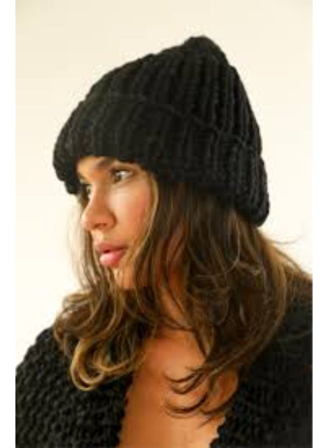 Unisex handmade winter hat - Image 2