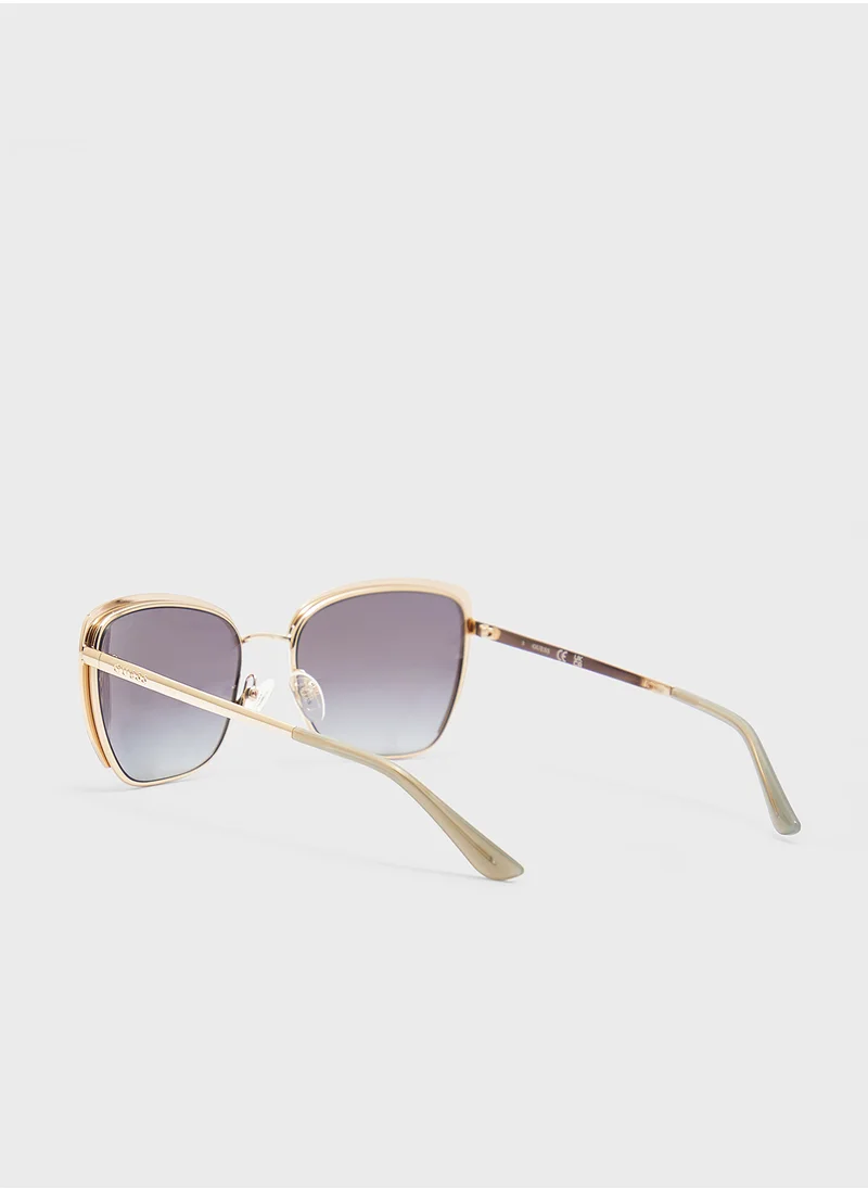 جس Gu0021832B57 Cat Eye Sunglasses