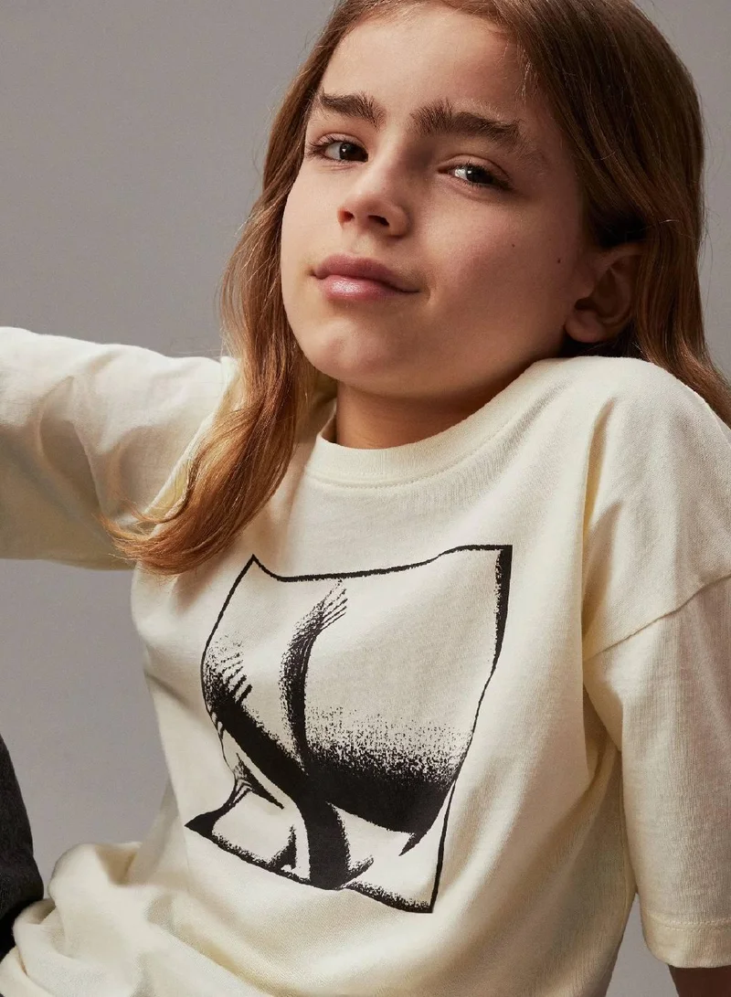 Calvin Klein Jeans  Relaxed Logo T-shirt for Men | Best Price UAE