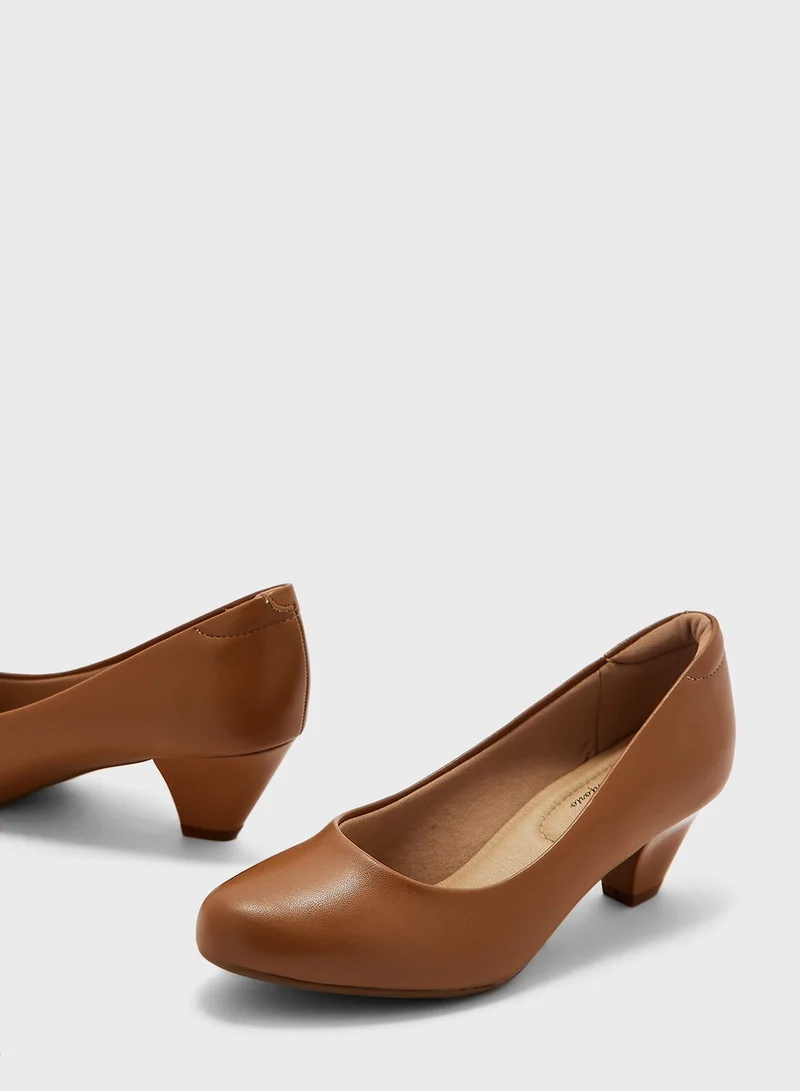 مودار Essential Mid Heel Pumps