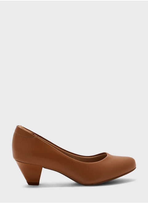 Essential Mid Heel Pumps