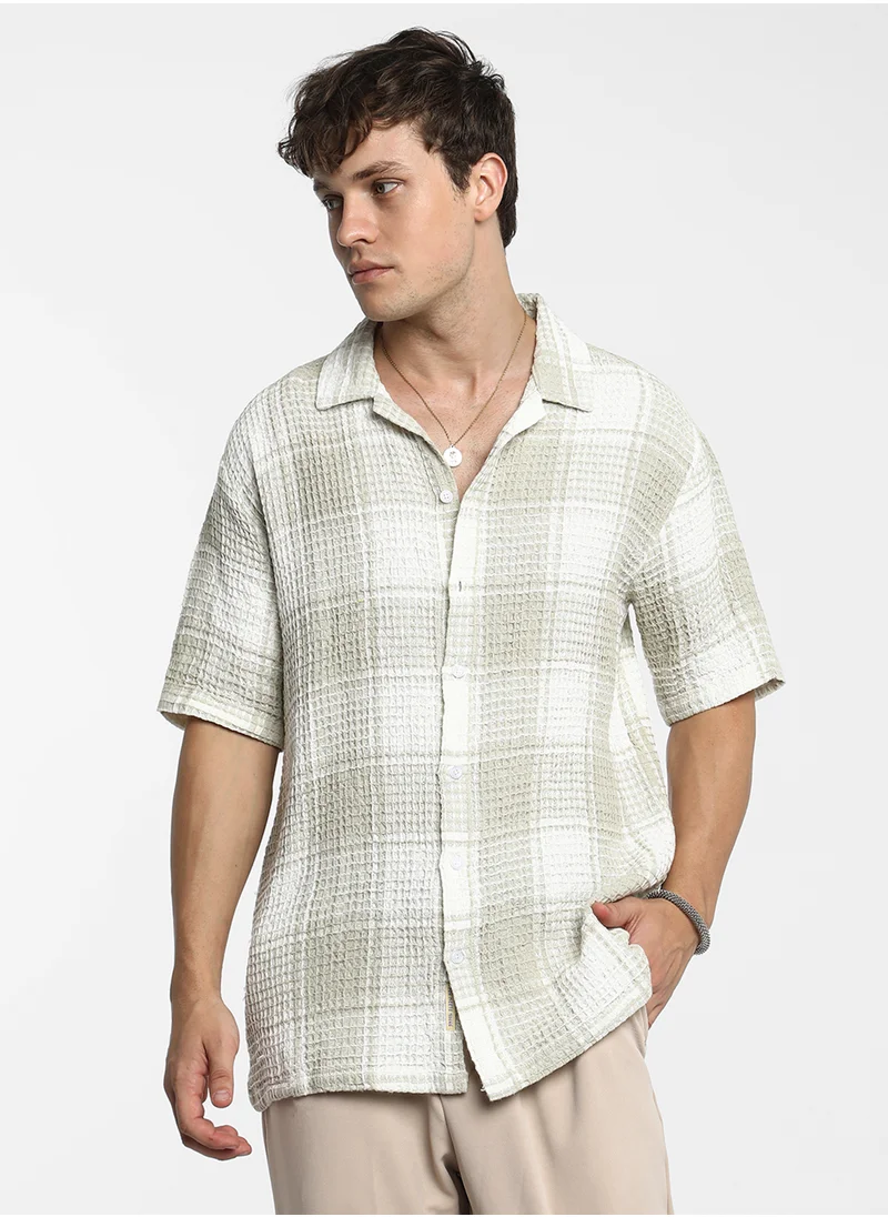 Campus Sutra Men's Greige Ivory White Buffalo Check Oversized Shirt