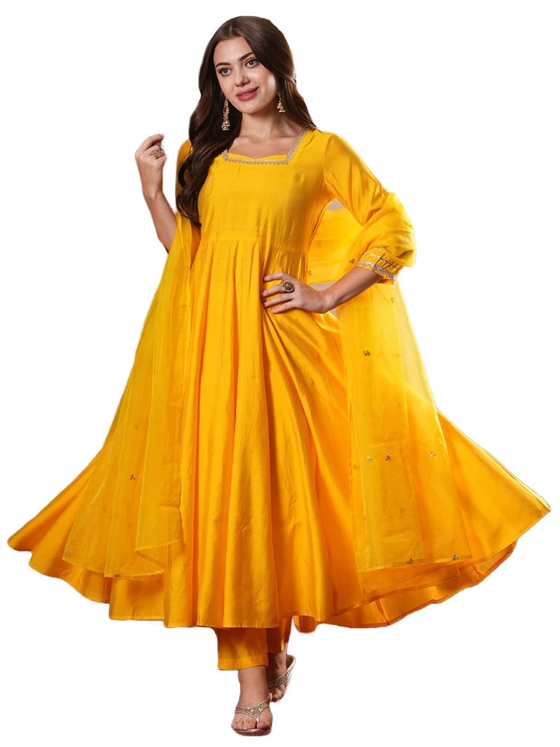 GoSriKi قميص أناركالي صلب من مزيج الرايون للسيدات من GoSriKi مع بنطلون ودوباتا (SITAPATI YELLOW-VKS01-GS_M_Yellow_Medium) - Image 1