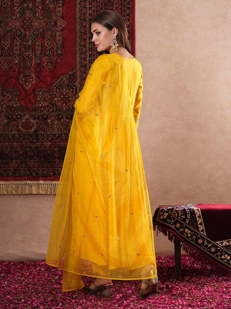 GoSriKi قميص أناركالي صلب من مزيج الرايون للسيدات من GoSriKi مع بنطلون ودوباتا (SITAPATI YELLOW-VKS01-GS_M_Yellow_Medium) - Image 2