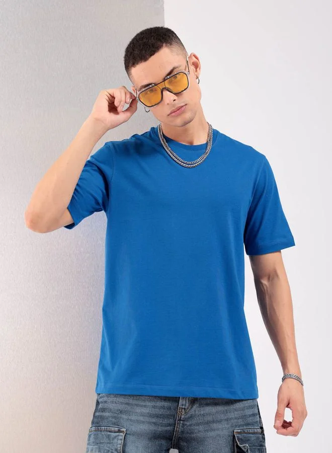 The Indian Garage Co Men Slim Fit Solid Round Neck Tshirt