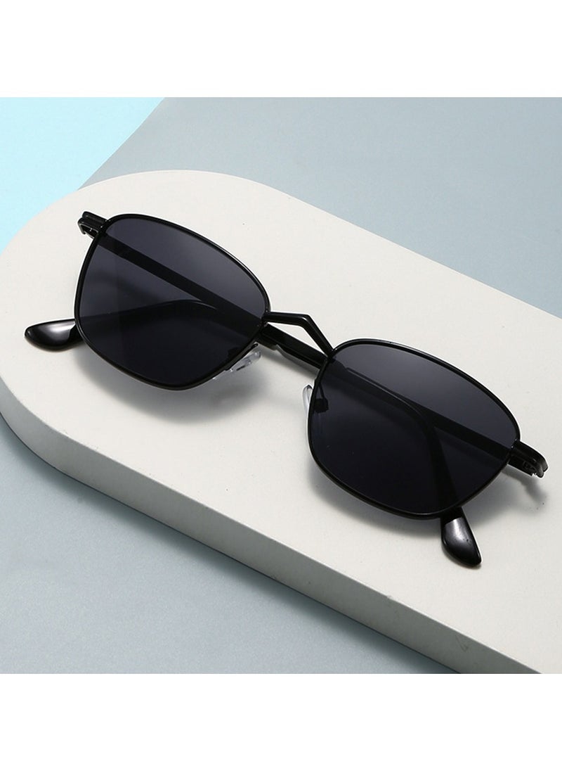 CoomBe Retro Square Polarized Sunglasses HD Polarized Lens UV400 Protection Fashion Stylish Design for Men Women  - Image 5