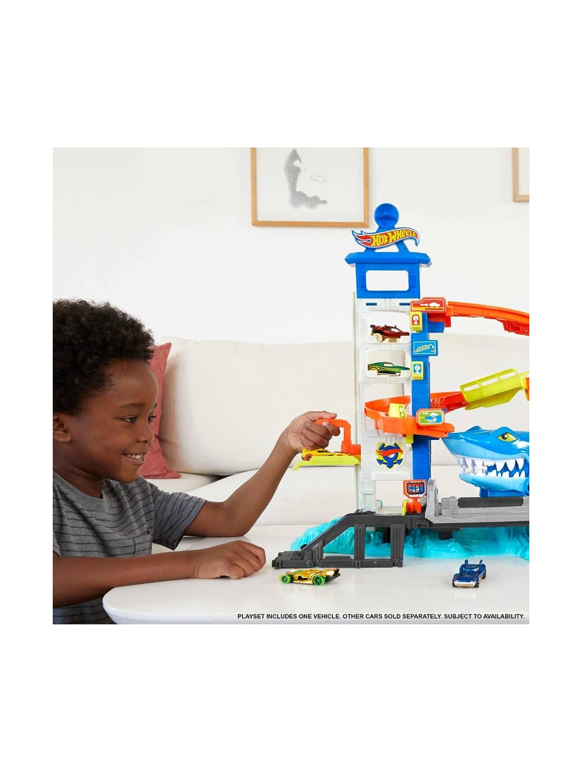 هوت ويلز مجموعة لعب City Shark Escape، لعبة للأطفال من عمر 4 سنوات فما فوق - Image 2