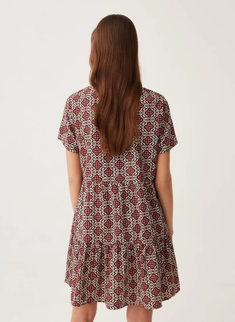 او في اس Ovs Short Tiered Dress With All-Over Print