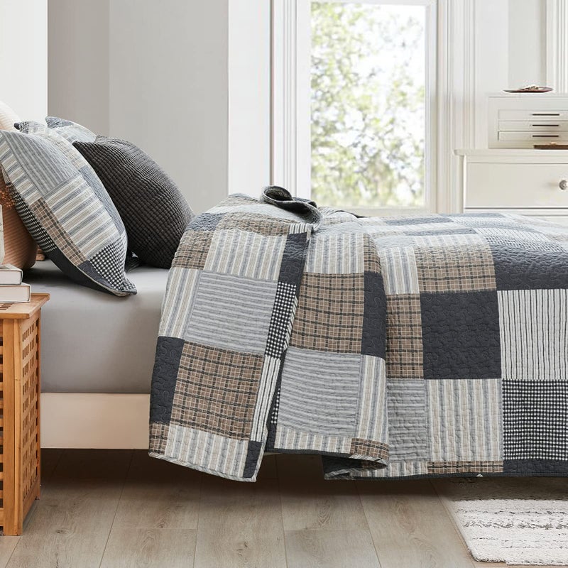 PANGUSHAN 100% Cotton Quilt Set Queen Size,Patchwork Plaid Bedding Set Bedspreads,Farmhouse Lightweight Comforter,Grey/Gray/Black/Tan/White/Cream Reversible Quilt for Queen Bed,3 Pieces - Image 2