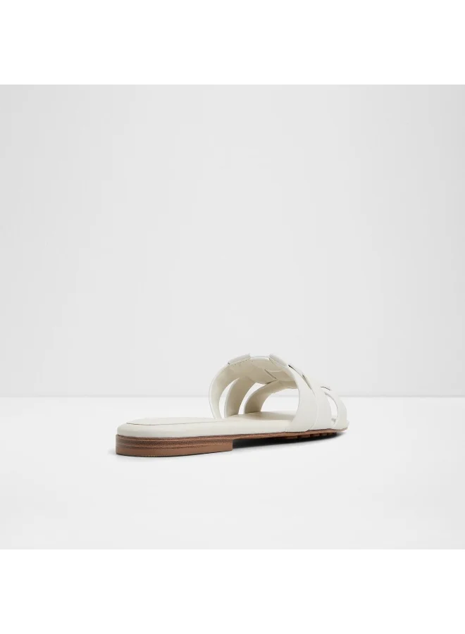 الدو GOTOSANDAL Textured Flat Sandals