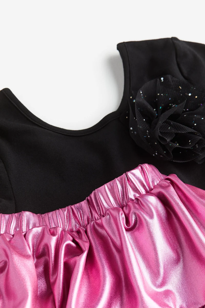H&M 2-piece top and skirt set