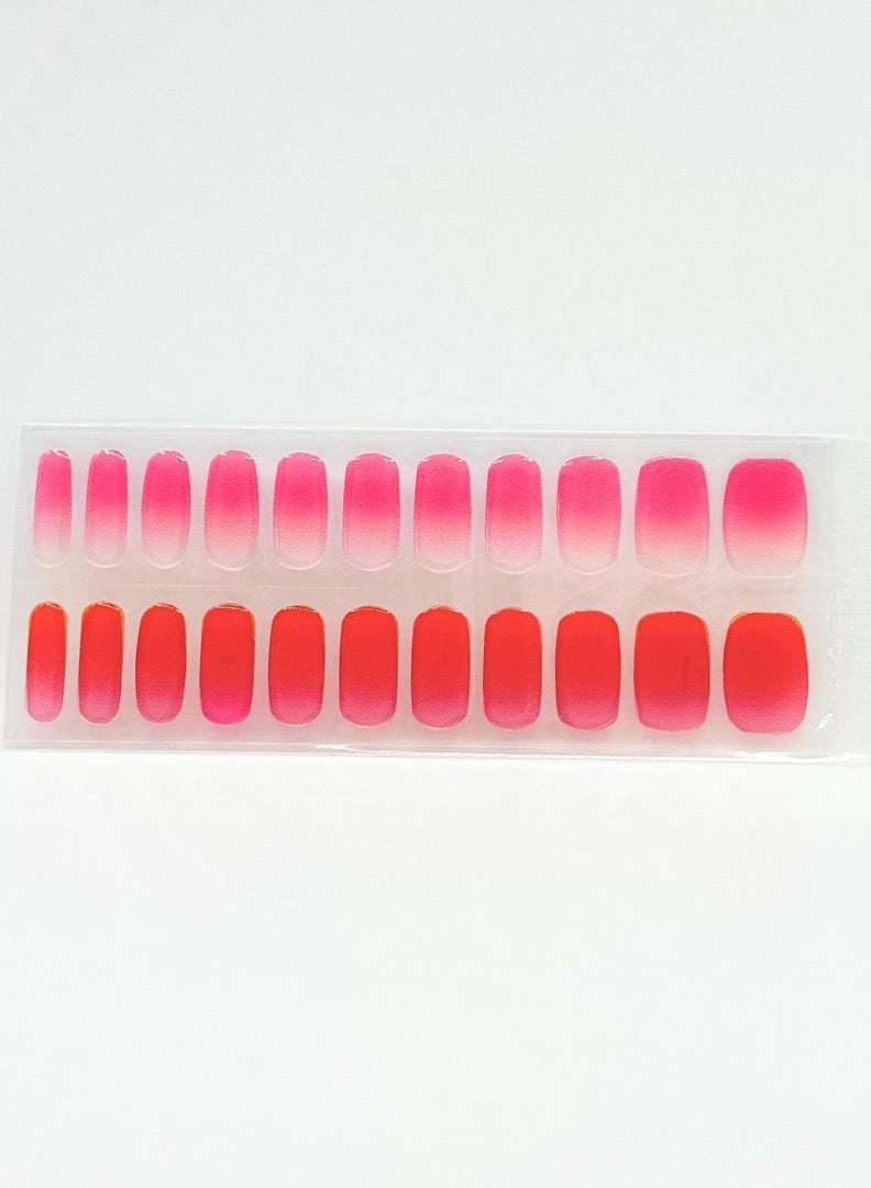 FOLARIS Rozzy Nail Gel Strips – 33-Piece Set, Made in Korea, Long-Lasting Shine, Easy Application, Salon Look at Home - Image 2