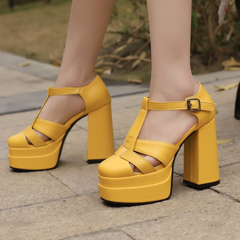 2024 Summer Punk Style Thick Bottom T-Shaped Buckle Strap 40-50 Plus Size High Heeled Side Empty Sandals For Women - Image 2
