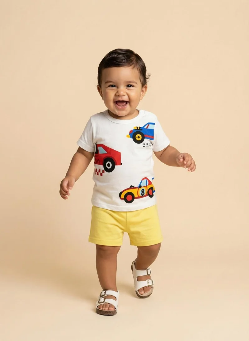 نوتيناتي Nautinati Baby Boys Racing Car Printed Regular Fit Round Neck T-shirt and Shorts Clothing Set