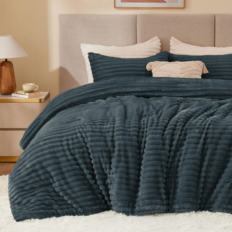 BEDELITE Fleece King Comforter Set -Super Soft & Warm Fluffy Dark Grey Bedding, Luxury Fuzzy Heavy Bed Set for Winter with 2 Pillow Cases - Image 1
